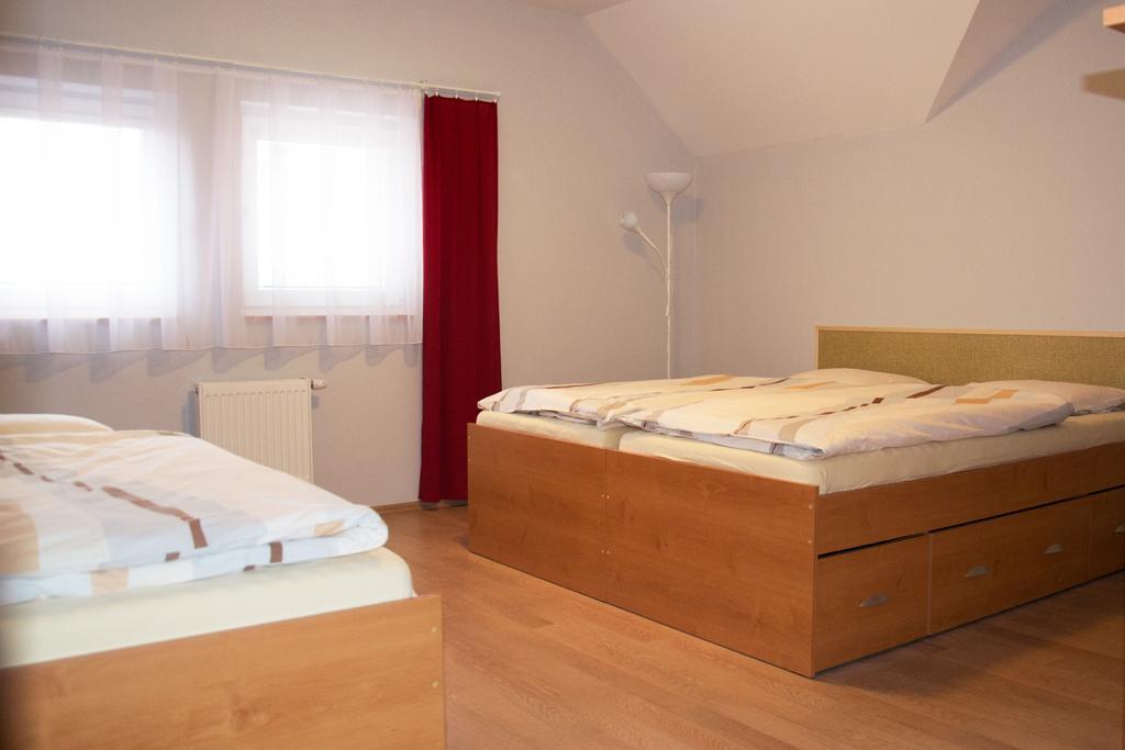 Penzion Veritas Vranovice Экстерьер фото
